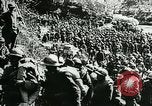 Standbild italienische Truppen in Ersten Weltkrieg Italien, 1917, aus Sekunde 29 historischem Filmmaterial Videoclip 65675026087