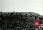 Standbild der Italienischen Armee im Kampf während Ersten Weltkrieg Italien, 1917, aus Sekunde 13 historischem Filmmaterial Videoclip 65675026089