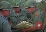 Immagine di Operazione Cedar Falls Il Vietnam, 1967, secondo 27 filmato di repertorio 65675026107