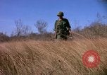 Standbild operation Cedar Falls Vietnam, 1967, aus Sekunde 12 historischem Filmmaterial Videoclip 65675026109