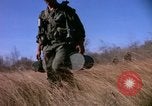 Standbild operation Cedar Falls Vietnam, 1967, aus Sekunde 21 historischem Filmmaterial Videoclip 65675026109