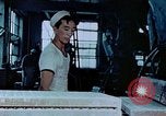Standbild Verlagerung der Beschäftigung United States USA, 1943, aus Sekunde 12 historischem Filmmaterial Videoclip 65675026114
