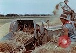Standbild Verlagerung der Beschäftigung United States USA, 1943, aus Sekunde 15 historischem Filmmaterial Videoclip 65675026114