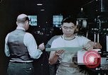 Standbild Verlagerung der Beschäftigung United States USA, 1943, aus Sekunde 49 historischem Filmmaterial Videoclip 65675026114