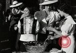 Standbild Japanischer Lebensstil auf Hawaii 1941 Hawaii USA, 1942, aus Sekunde 56 historischem Filmmaterial Videoclip 65675026117