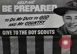 Standbild Japanische Jungs in der amerikanischen Pfadfindertruppe United States USA, 1942, aus Sekunde 3 historischem Filmmaterial Videoclip 65675026118