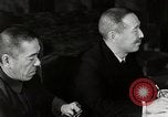 Immagine di Riunione degli anziani giapponesi United States USA, 1942, secondo 10 filmato di repertorio 65675026119