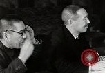 Immagine di Riunione degli anziani giapponesi United States USA, 1942, secondo 12 filmato di repertorio 65675026119