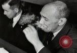 Immagine di Riunione degli anziani giapponesi United States USA, 1942, secondo 16 filmato di repertorio 65675026119