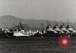 Standbild Männer japanischer Abstammung die angeln United States USA, 1942, aus Sekunde 21 historischem Filmmaterial Videoclip 65675026120