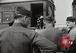 Immagine di Campo di internamento nippo-americano di Santa Anita California United States USA, 1942, secondo 16 filmato di repertorio 65675026122