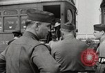 Immagine di Campo di internamento nippo-americano di Santa Anita California United States USA, 1942, secondo 17 filmato di repertorio 65675026122