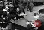 Immagine di Campo di internamento nippo-americano di Santa Anita California United States USA, 1942, secondo 52 filmato di repertorio 65675026122