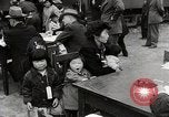 Immagine di Campo di internamento nippo-americano di Santa Anita California United States USA, 1942, secondo 62 filmato di repertorio 65675026122