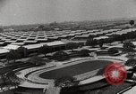 Standbild Kriegsverlegung des Santa Anita Assembly Center California United States USA, 1942, aus Sekunde 3 historischem Filmmaterial Videoclip 65675026123
