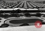 Standbild Kriegsverlegung des Santa Anita Assembly Center California United States USA, 1942, aus Sekunde 58 historischem Filmmaterial Videoclip 65675026123