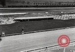 Standbild Kriegsverlegung des Santa Anita Assembly Center California United States USA, 1942, aus Sekunde 61 historischem Filmmaterial Videoclip 65675026123