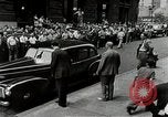 Standbild Alien Deportation Hearings USA 1942 United States USA, 1942, aus Sekunde 4 historischem Filmmaterial Videoclip 65675026124