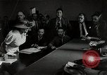 Standbild Alien Deportation Hearings USA 1942 United States USA, 1942, aus Sekunde 33 historischem Filmmaterial Videoclip 65675026124