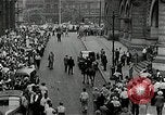 Standbild Alien Deportation Hearings USA 1942 United States USA, 1942, aus Sekunde 49 historischem Filmmaterial Videoclip 65675026124