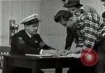 Immagine di Arruolarsi in marina San Francisco California USA, 1942, secondo 8 filmato di repertorio 65675026127
