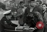 Immagine di Arruolarsi in marina San Francisco California USA, 1942, secondo 29 filmato di repertorio 65675026127