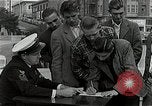 Immagine di Arruolarsi in marina San Francisco California USA, 1942, secondo 35 filmato di repertorio 65675026127
