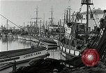 Image Fishermen's dock San Francisco California USA, 1942, de la seconde 13 séquences d'archives historiques vidéo 65675026128