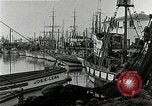 Image Fishermen's dock San Francisco California USA, 1942, de la seconde 15 séquences d'archives historiques vidéo 65675026128