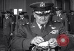 Standbild Maj Gen David W Hutchison Grönland, 1960, aus Sekunde 36 historischem Filmmaterial Videoclip 65675026147