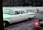 Immagine di Nascosto armi da fuoco illegali e laboratorio presso l' Ufficio di presidenza di alcool e T United States USA, 1961, secondo 19 filmato di repertorio 65675026150