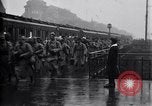 Immagine di Rifiuto di riparazione Dusseldorf GERMANIA, 1921, secondo 58 filmato di repertorio 65675026152