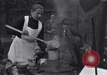 Image la distribution alimentaire Allemagne, 1921, de la seconde 8 séquences d'archives historiques vidéo 65675026155