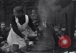 Image la distribution alimentaire Allemagne, 1921, de la seconde 12 séquences d'archives historiques vidéo 65675026155