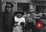 Image la distribution alimentaire Allemagne, 1921, de la seconde 24 séquences d'archives historiques vidéo 65675026155