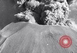 Standbild Vesuv Neapel Italien, 1944, aus Sekunde 3 historischem Filmmaterial Videoclip 65675026156