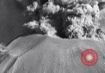 Standbild Vesuv Neapel Italien, 1944, aus Sekunde 5 historischem Filmmaterial Videoclip 65675026156