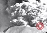 Standbild Vesuv Neapel Italien, 1944, aus Sekunde 9 historischem Filmmaterial Videoclip 65675026156