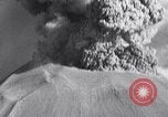 Standbild Vesuv Neapel Italien, 1944, aus Sekunde 21 historischem Filmmaterial Videoclip 65675026156