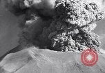 Standbild Vesuv Neapel Italien, 1944, aus Sekunde 23 historischem Filmmaterial Videoclip 65675026156