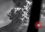 Standbild Vesuv Neapel Italien, 1944, aus Sekunde 52 historischem Filmmaterial Videoclip 65675026156