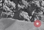 Standbild Vesuv Neapel Italien, 1944, aus Sekunde 62 historischem Filmmaterial Videoclip 65675026156