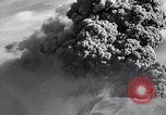 Standbild Vesuv Neapel Italien, 1944, aus Sekunde 14 historischem Filmmaterial Videoclip 65675026157