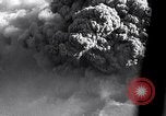 Standbild Vesuv Neapel Italien, 1944, aus Sekunde 30 historischem Filmmaterial Videoclip 65675026157