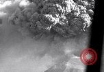 Standbild Vesuv Neapel Italien, 1944, aus Sekunde 33 historischem Filmmaterial Videoclip 65675026157