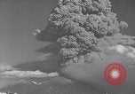 Standbild Vesuv Neapel Italien, 1944, aus Sekunde 9 historischem Filmmaterial Videoclip 65675026164