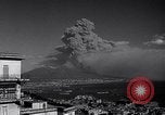 Standbild Vesuv Neapel Italien, 1944, aus Sekunde 18 historischem Filmmaterial Videoclip 65675026164