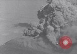 Standbild Vesuv Neapel Italien, 1944, aus Sekunde 51 historischem Filmmaterial Videoclip 65675026164