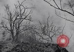 Immagine di Il Monte Vesuvio Napoli Italia, 1944, secondo 39 filmato di repertorio 65675026173