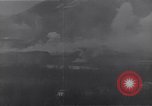 Standbild Vesuv Neapel Italien, 1944, aus Sekunde 61 historischem Filmmaterial Videoclip 65675026174